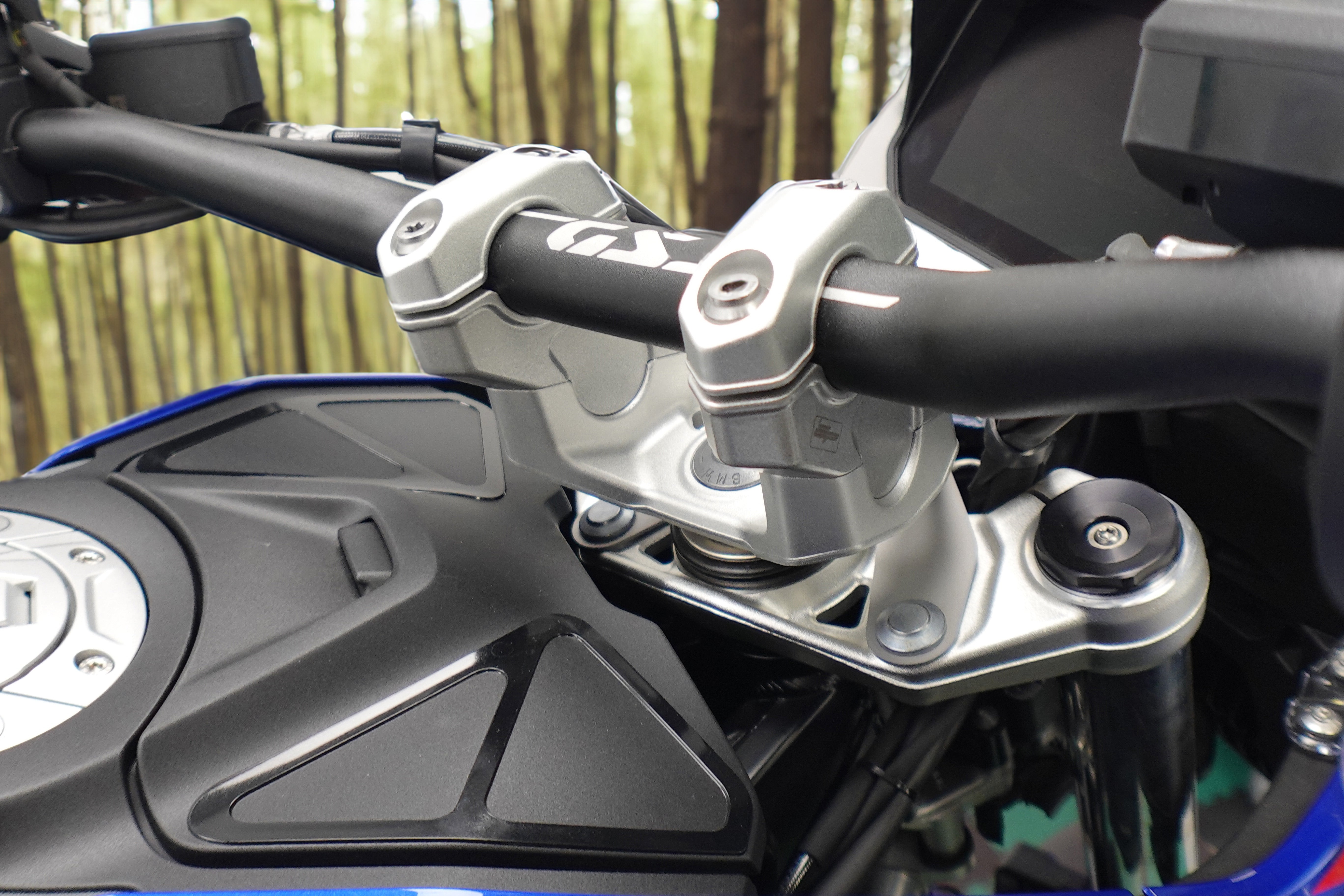 Evotech Handlebar Offset Riser - BMW R 1300 GS Triple Black (2024+)