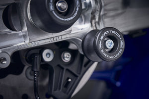 EP Paddock Stand Bobbins bolted into the swingarm of the Yamaha YZF-R6.