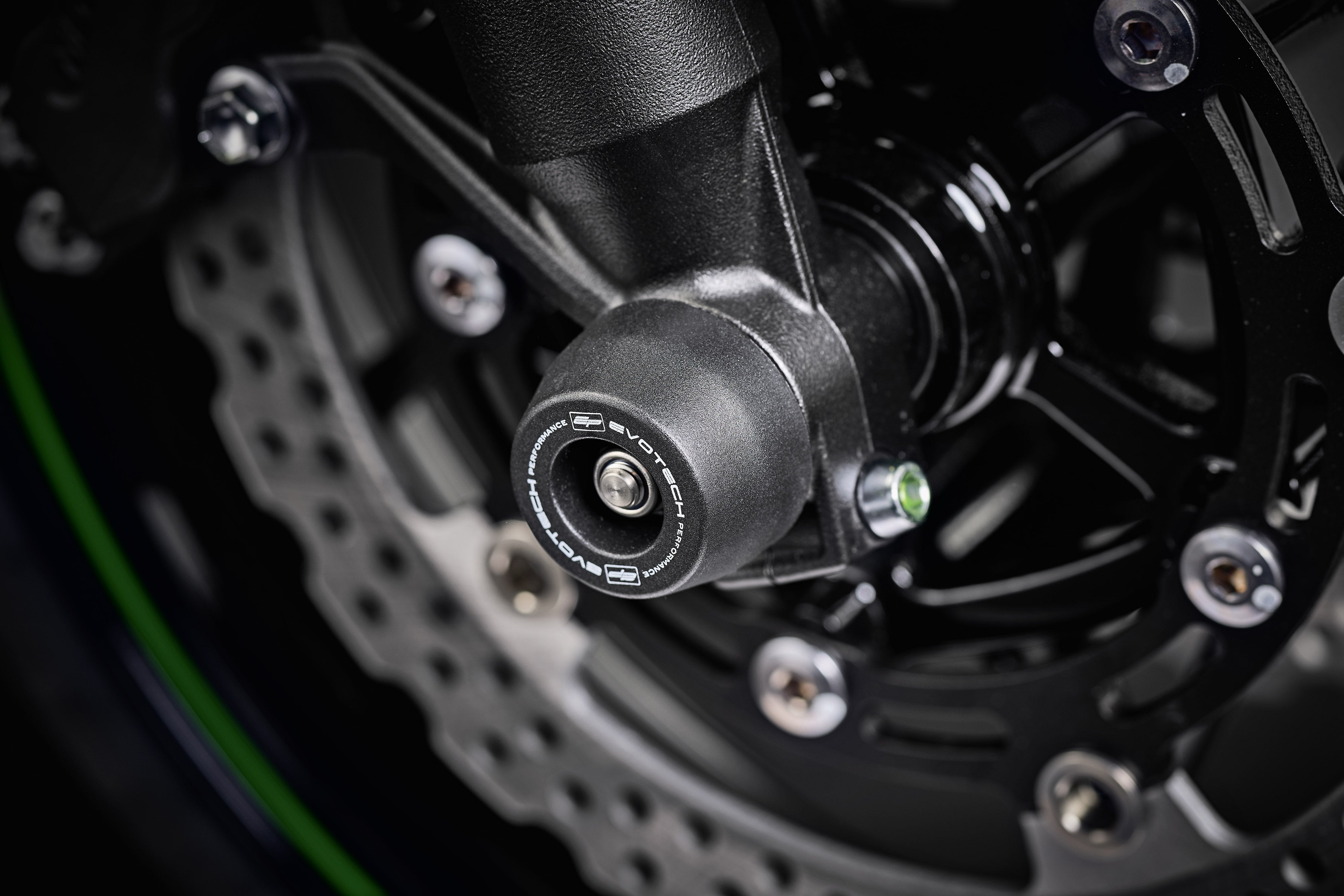 EP Front Spindle Bobbins - Kawasaki Z900 (2017+)