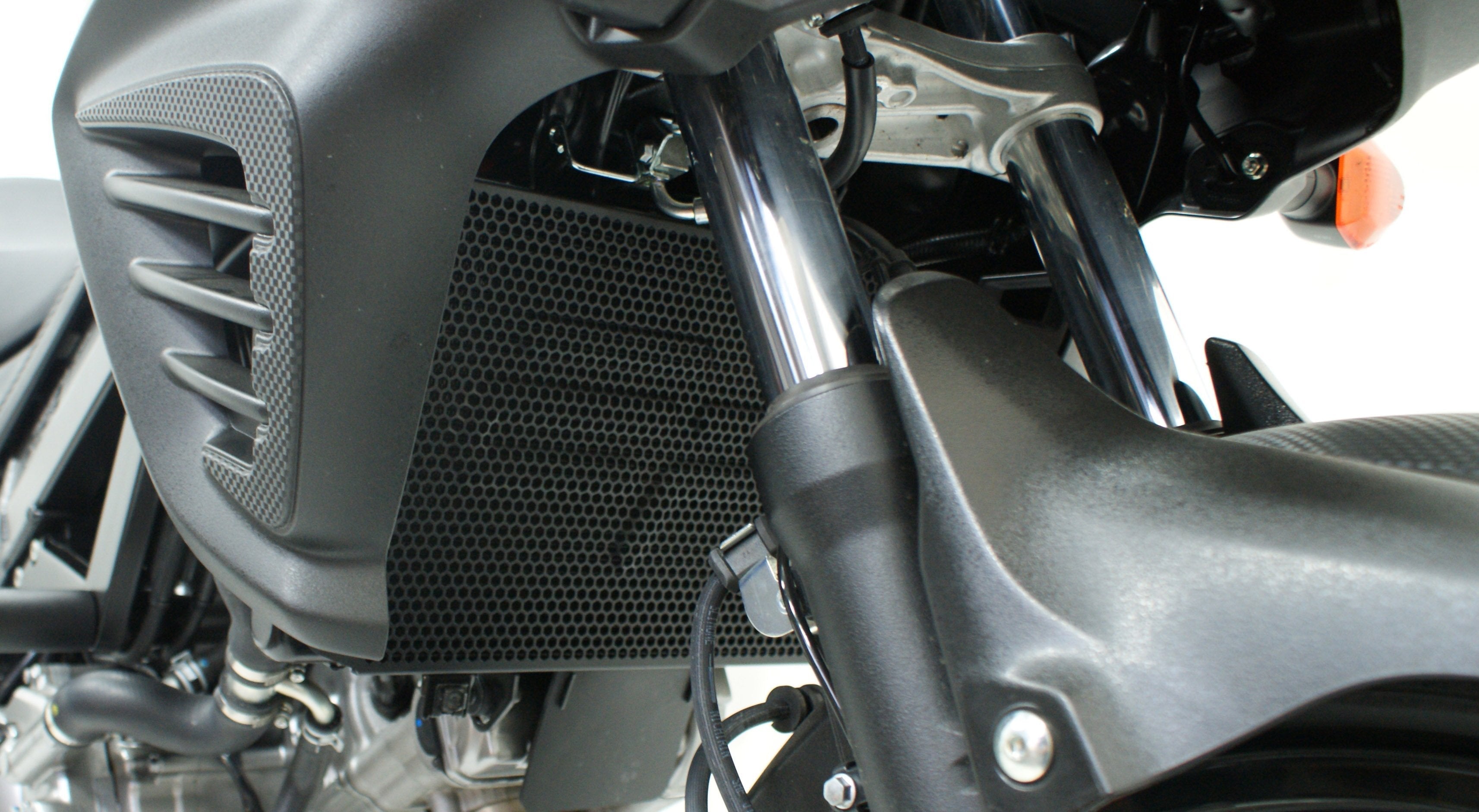 Evotech Radiator Guard - Suzuki V-Strom 650 (2011 - 2020)