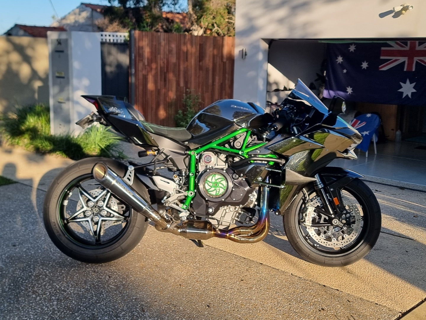 Kawasaki H2 H2R Vandemon Bimodal Stealth Titanium Exhaust System