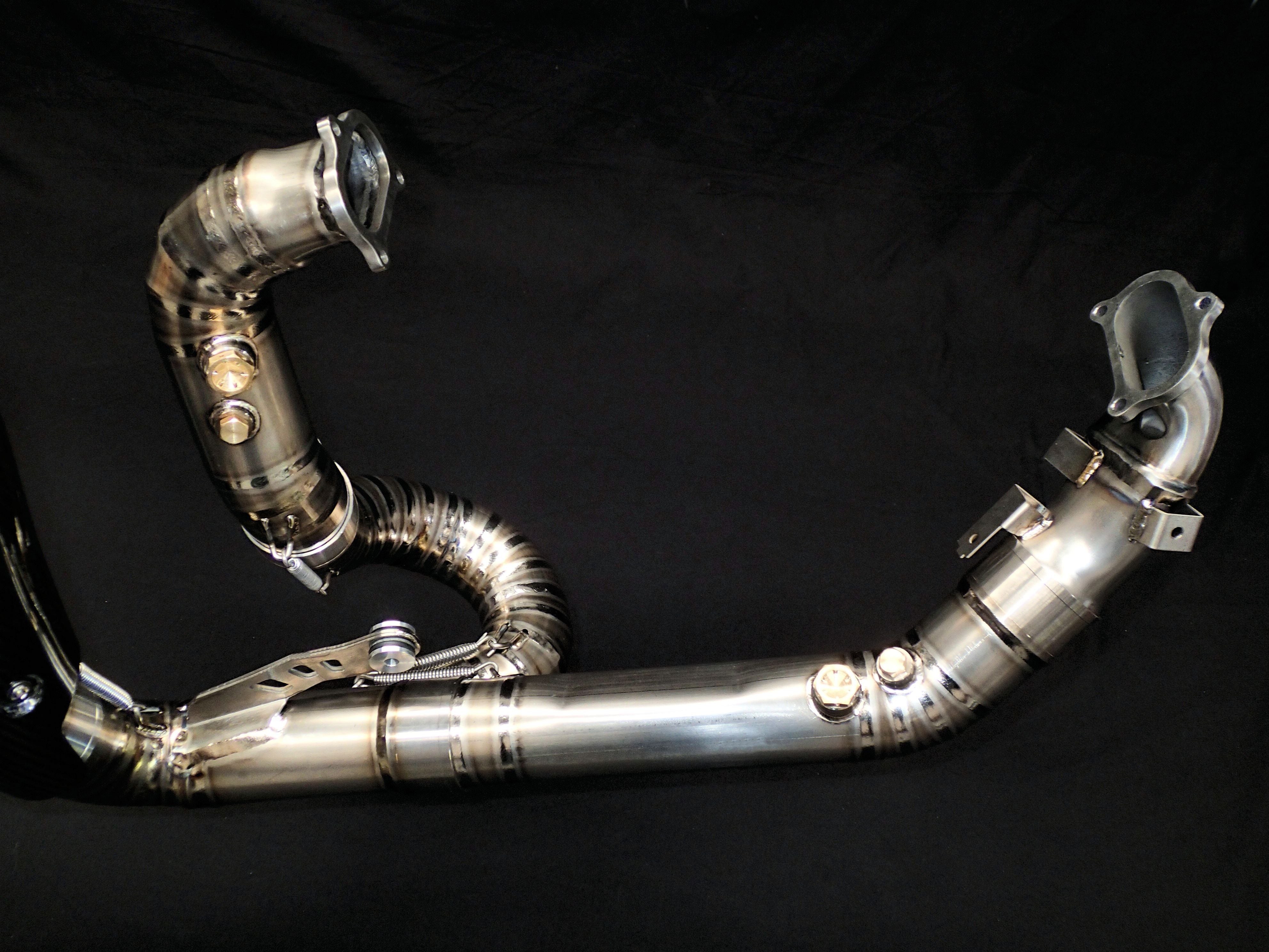 Ducati Panigale 1199S, 1299S, 1299 SP & R Titanium High Mount Exhaust System