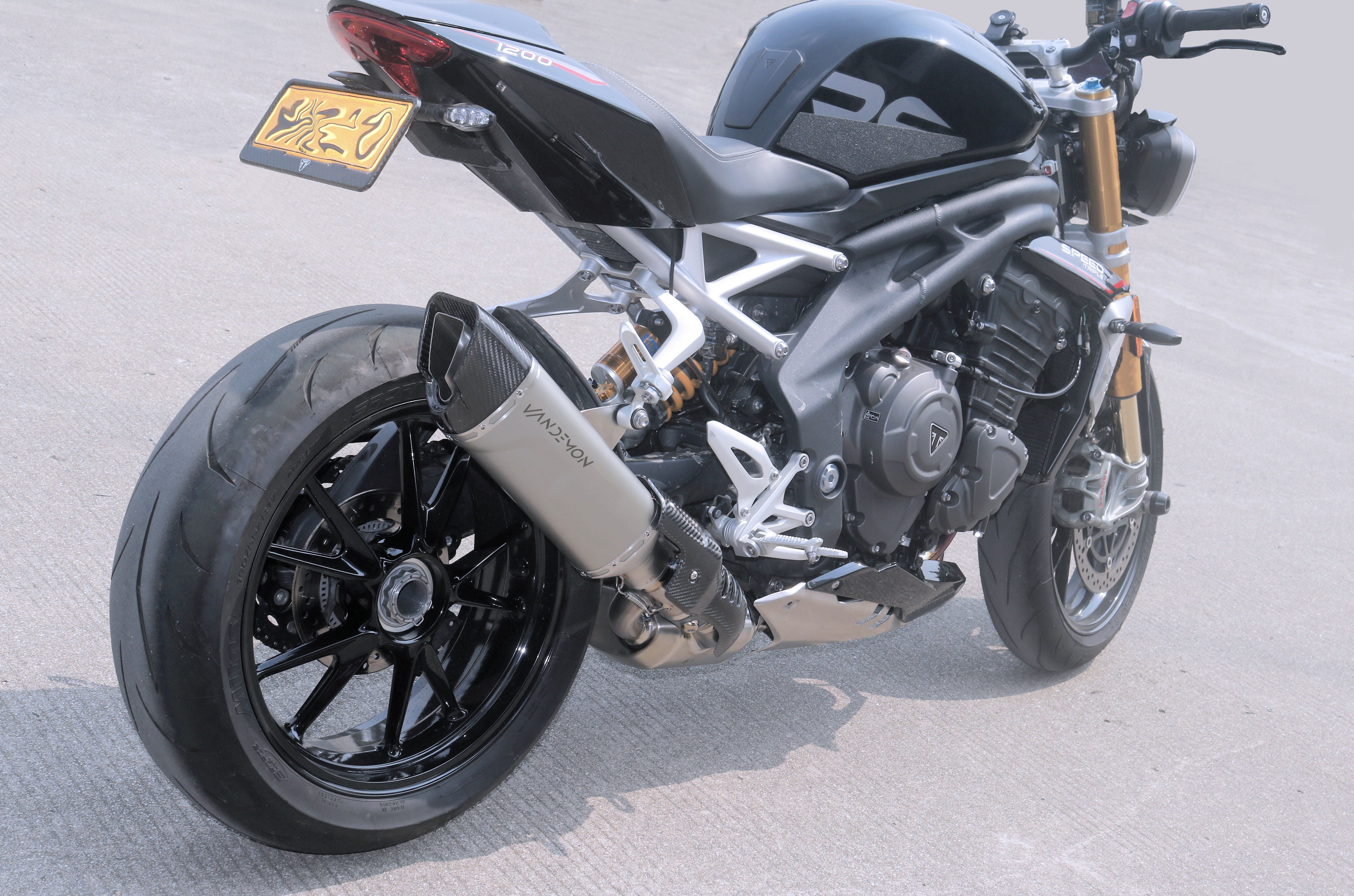 Triumph Speed Triple 1200RS & RR Bimodal Titanium Stealth Slip-On Muffler