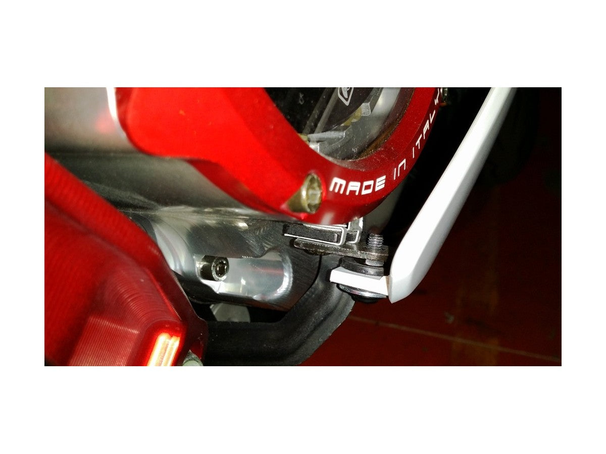 RPPIA05 - KIT FAIRING SPACER SS MY17